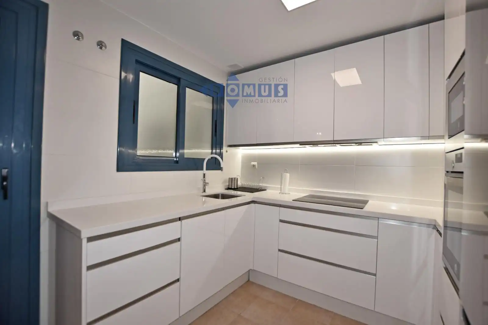 Kitchen of Flat for rent in Ronda  with Heating, Swimming Pool and Furnished