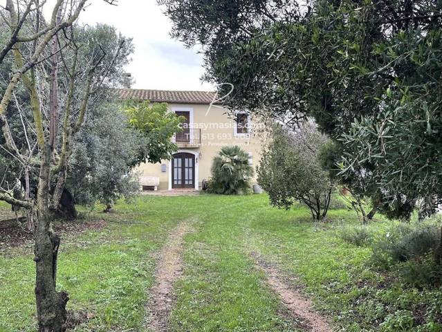 Edificio en Alquiler en Sant Martí Sarroca