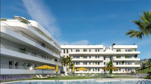 VENTA DE ÁTICO EN LOS PACOS, FUENGIROLA. OBRA NUEVA, 2 DORMITORIOS, TERRAZA Y PARKING