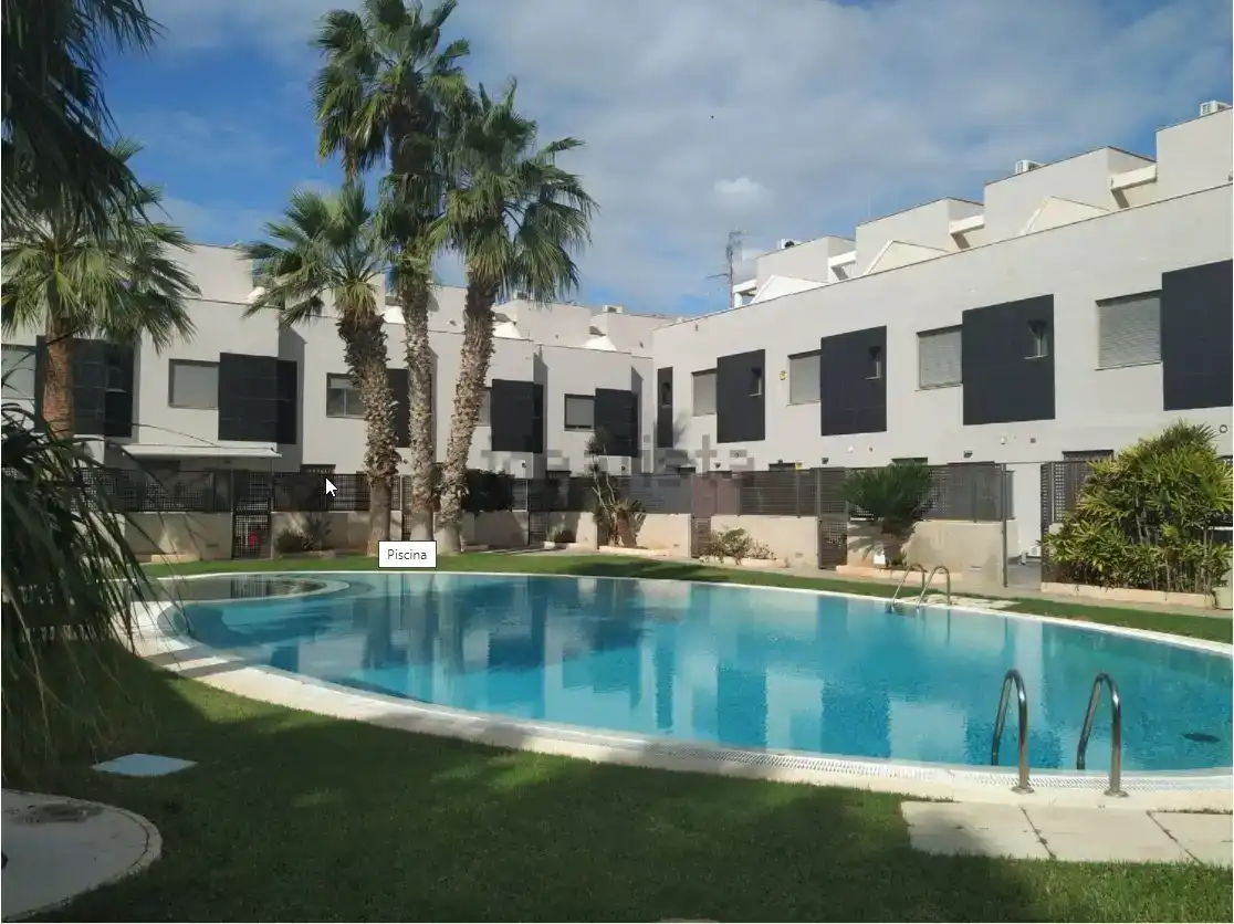 Swimming pool of Flat for sale in Pilar de la Horadada  with Private garden, Swimming Pool and Furnished