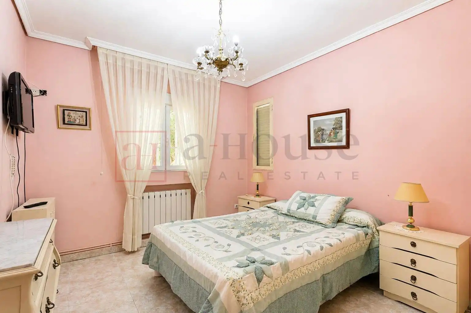 Bedroom of Houses for sale in Móstoles  with Air Conditioner, Heating and Private garden