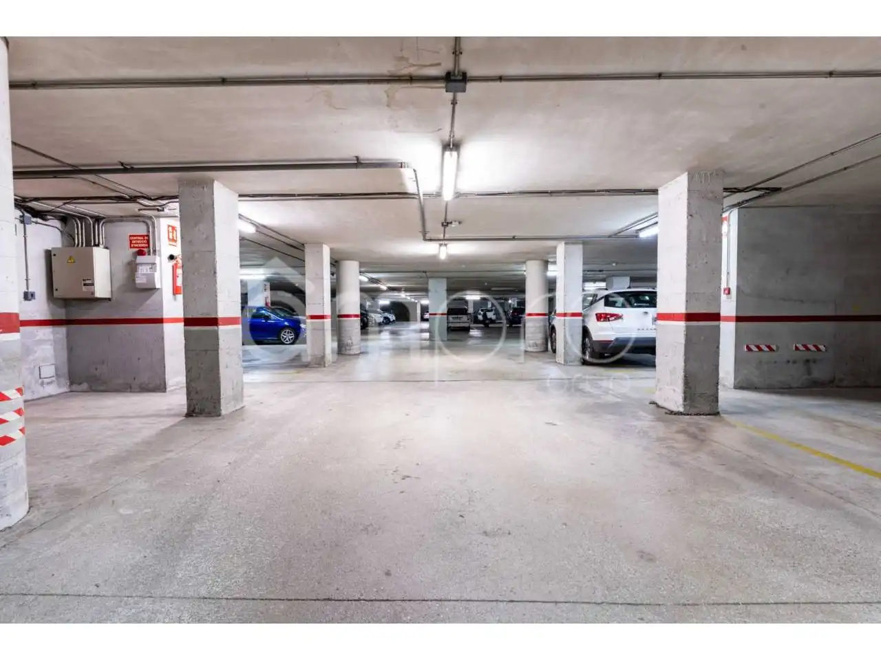 Parking de Garaje en venta en Vilanova i la Geltrú con Alarma