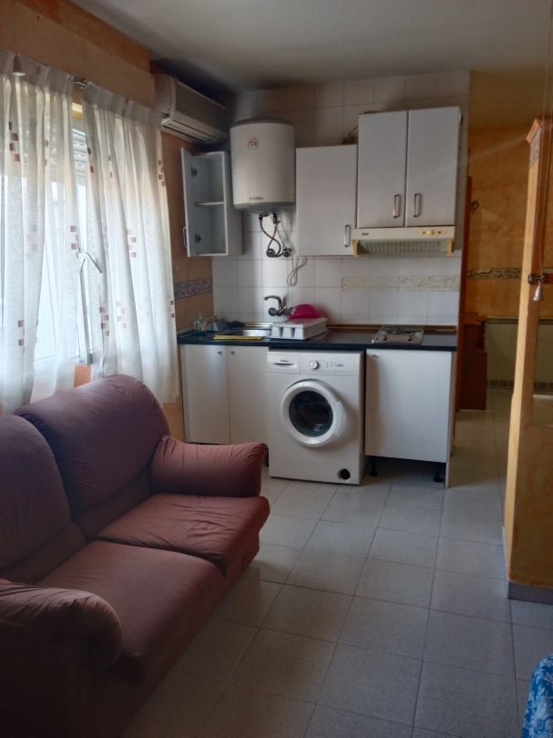 Cuina de Apartament de lloguer en Talavera de la Reina amb Aire condicionat, Calefacció i Rentadora