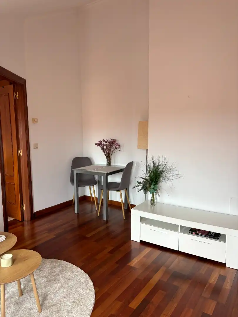 Comedor de Piso de alquiler en Gondomar con Terraza, Amueblado y Lavadora