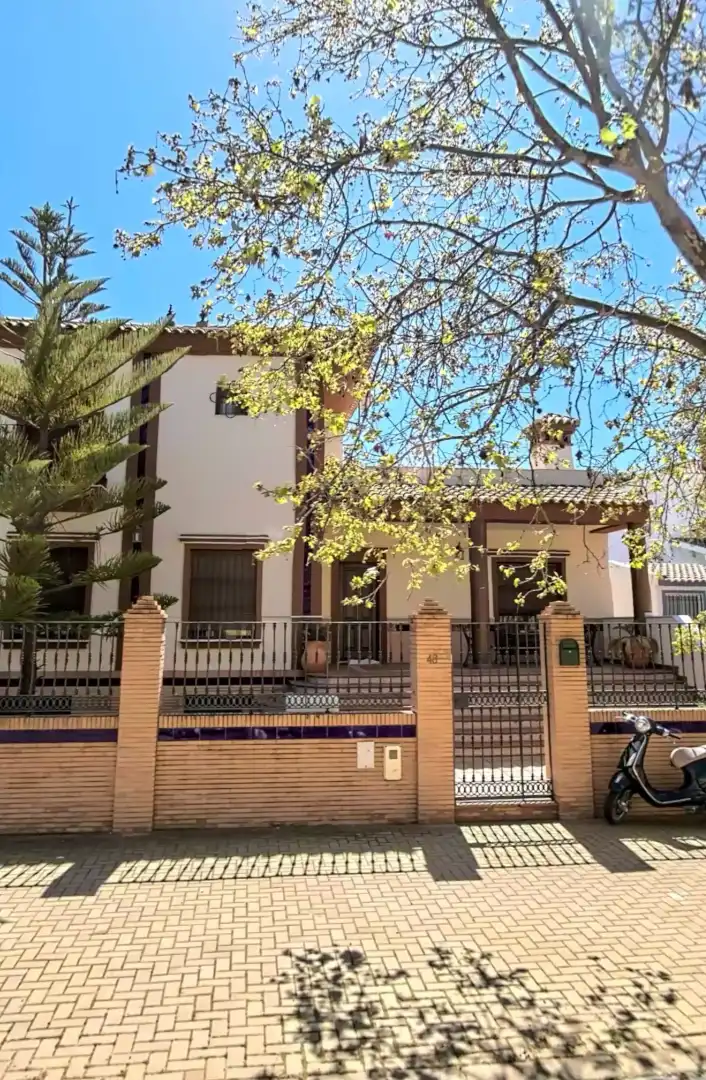 Villa con terrazza in vendita a Calle Don Justo Rguez Pulido 48, imagen 3