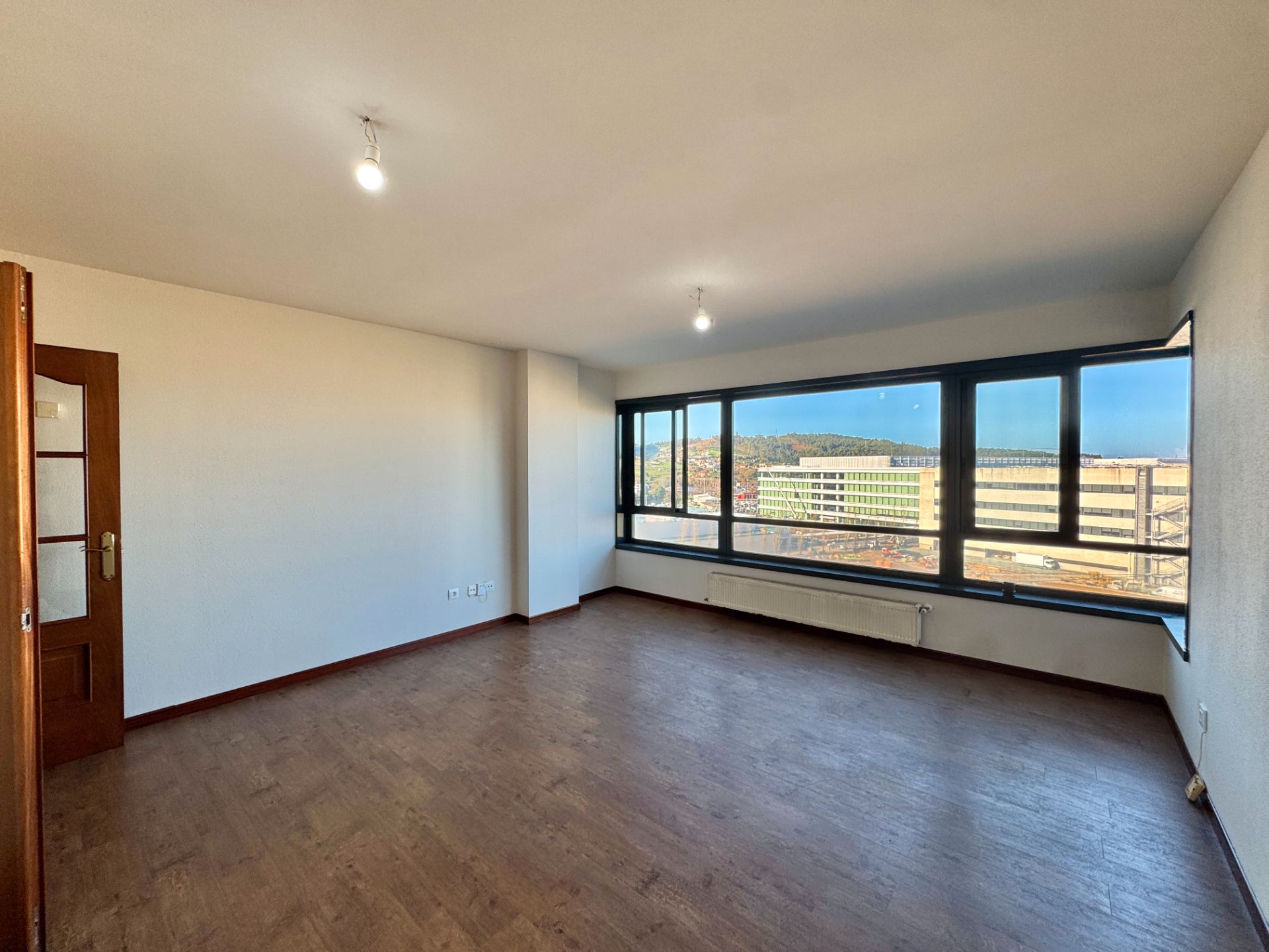 Living room of Flat to rent in Arteixo  with Heating, Storage room and Oven