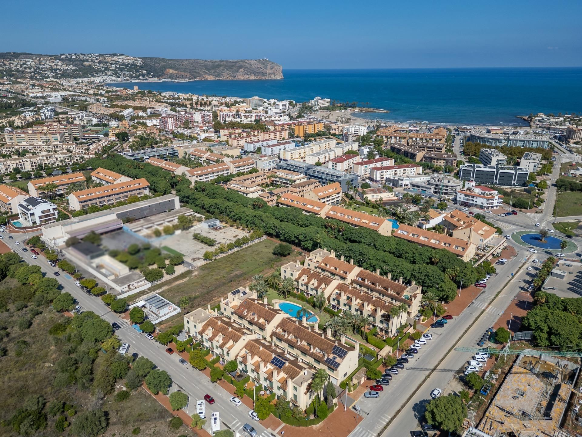 Exterior view of Single-family semi-detached for sale in Jávea / Xàbia  with Air Conditioner, Heating and Private garden