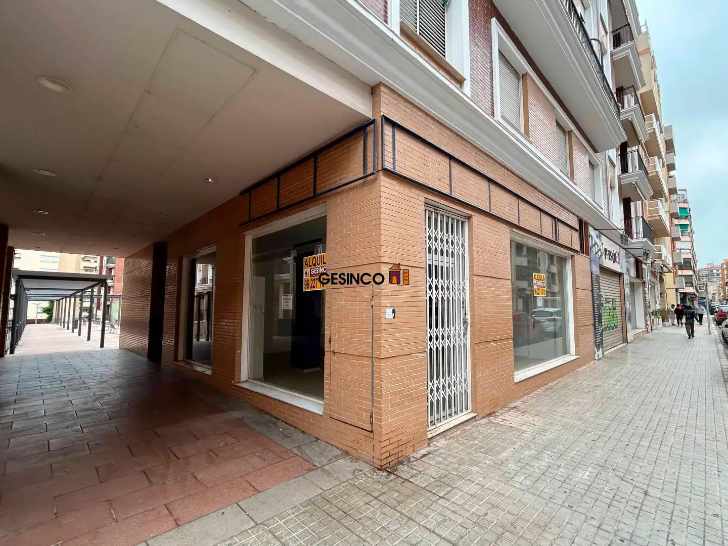 Local comercial de lloguer a Xàtiva