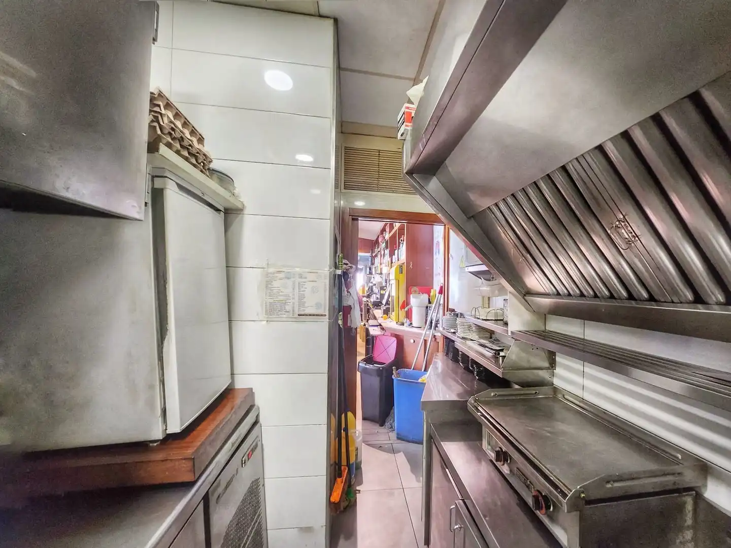Kitchen of Commercial properties for sale in Pontevedra Capital   with Air Conditioner