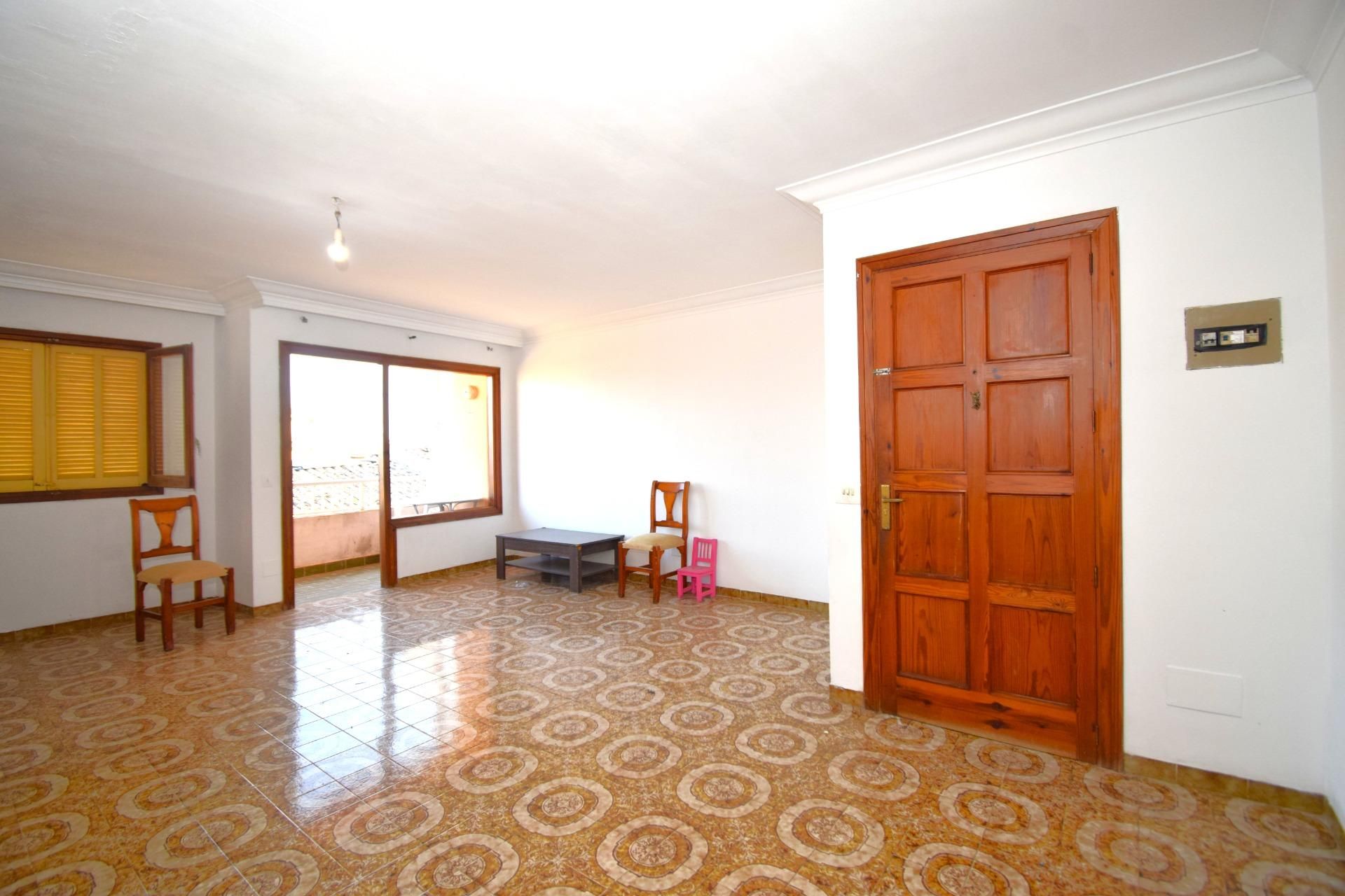 Piso en venta en Muro con Terraza y Balcón