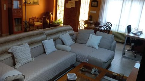 Casa de campo con gran almacén, Bild 2