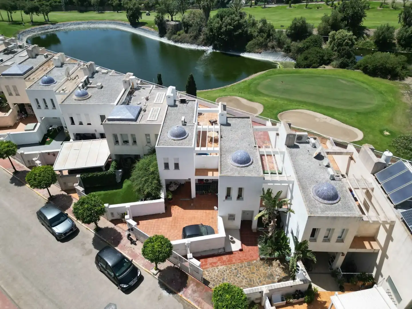 Vista exterior de Casa o chalet en venta en Rincón de la Victoria con Terraza