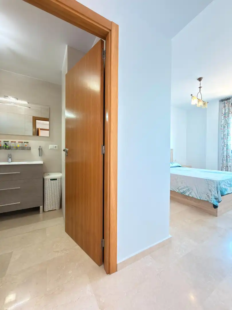 Piso con terraza en venta en Calle Granja de Rocamora, imagen 15