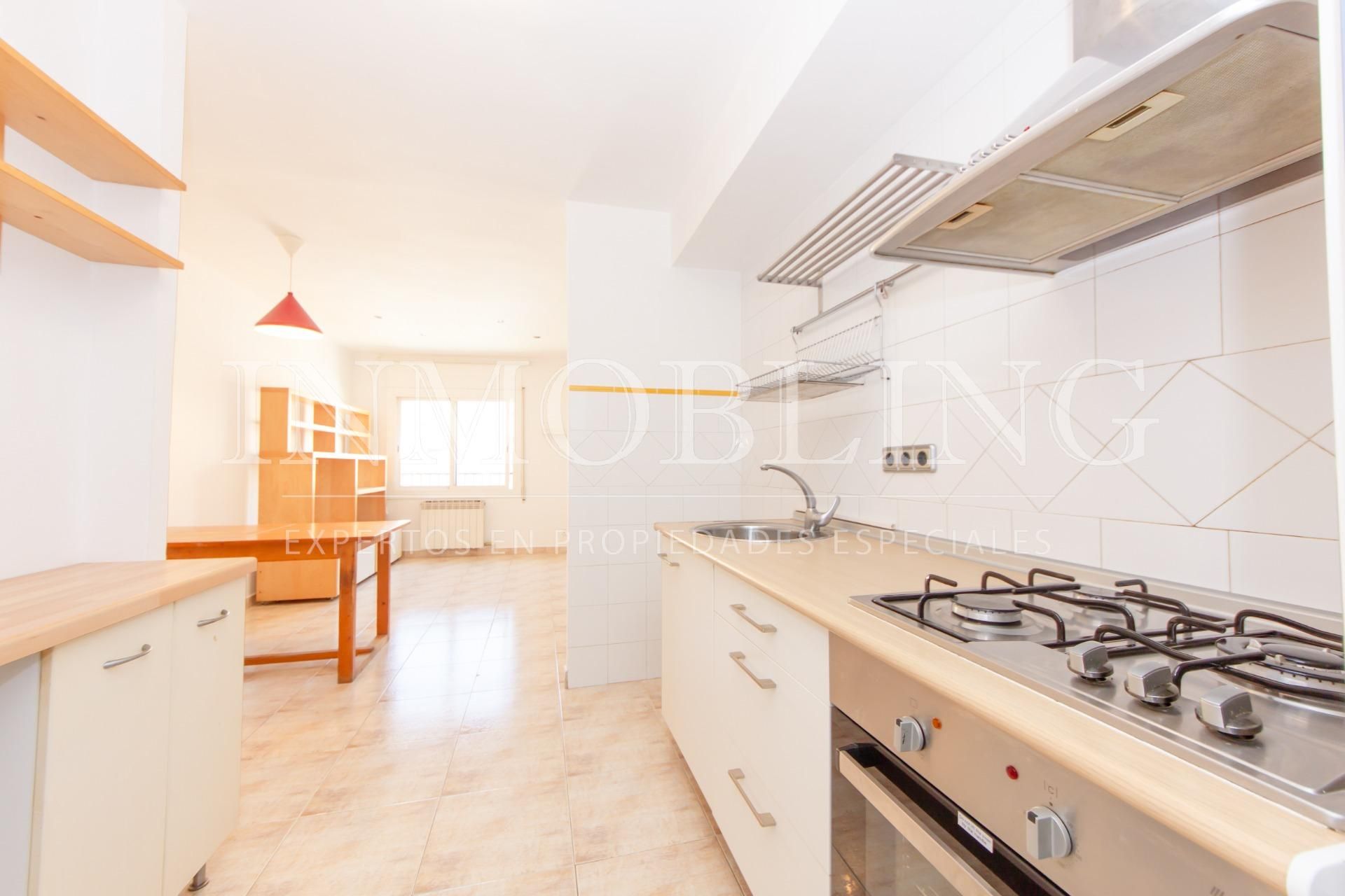 Kitchen of Flat for sale in Argentona  with Heating