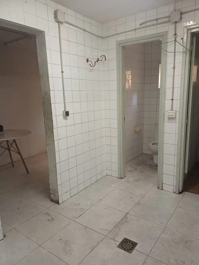 Baño de Nave industrial en venta en Poble Sec