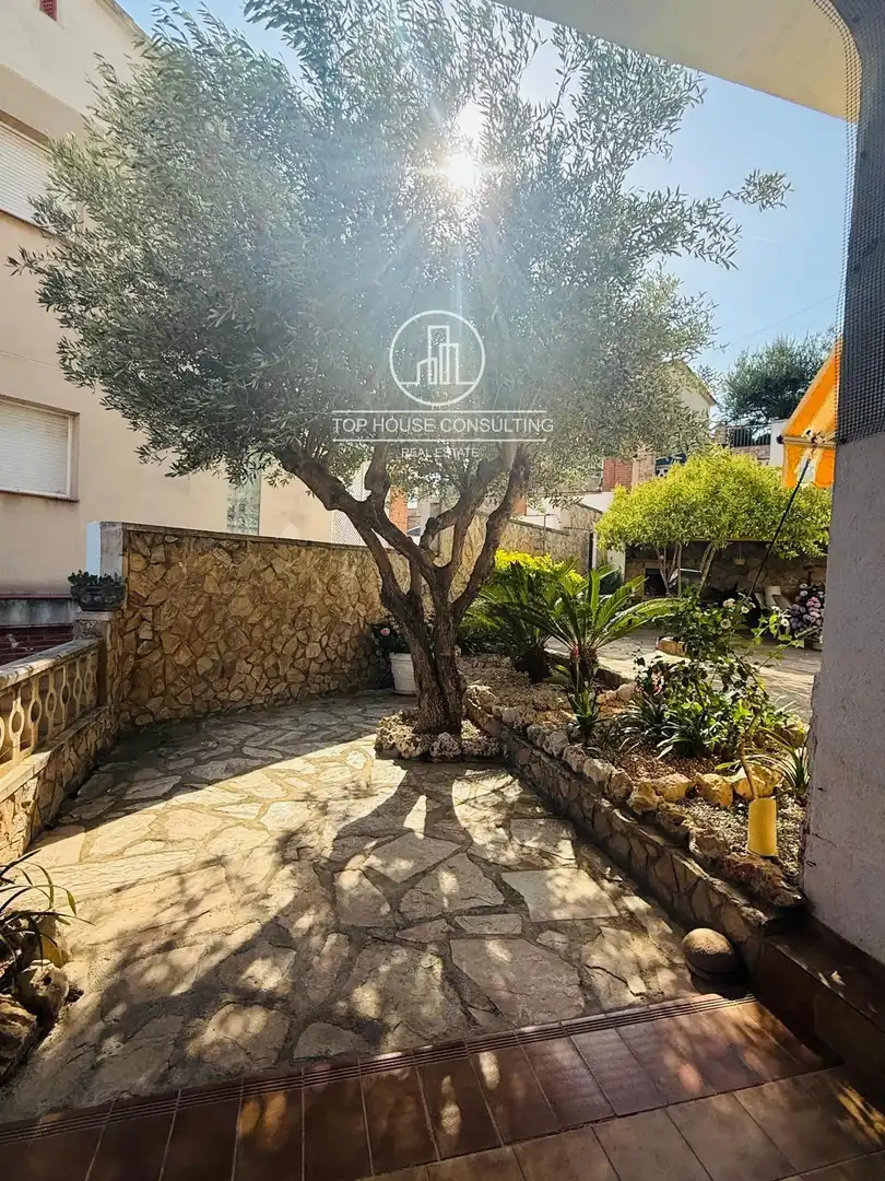 Terrassa de Casa o xalet en venda en Arenys de Munt amb Calefacció, Terrassa i Moblat