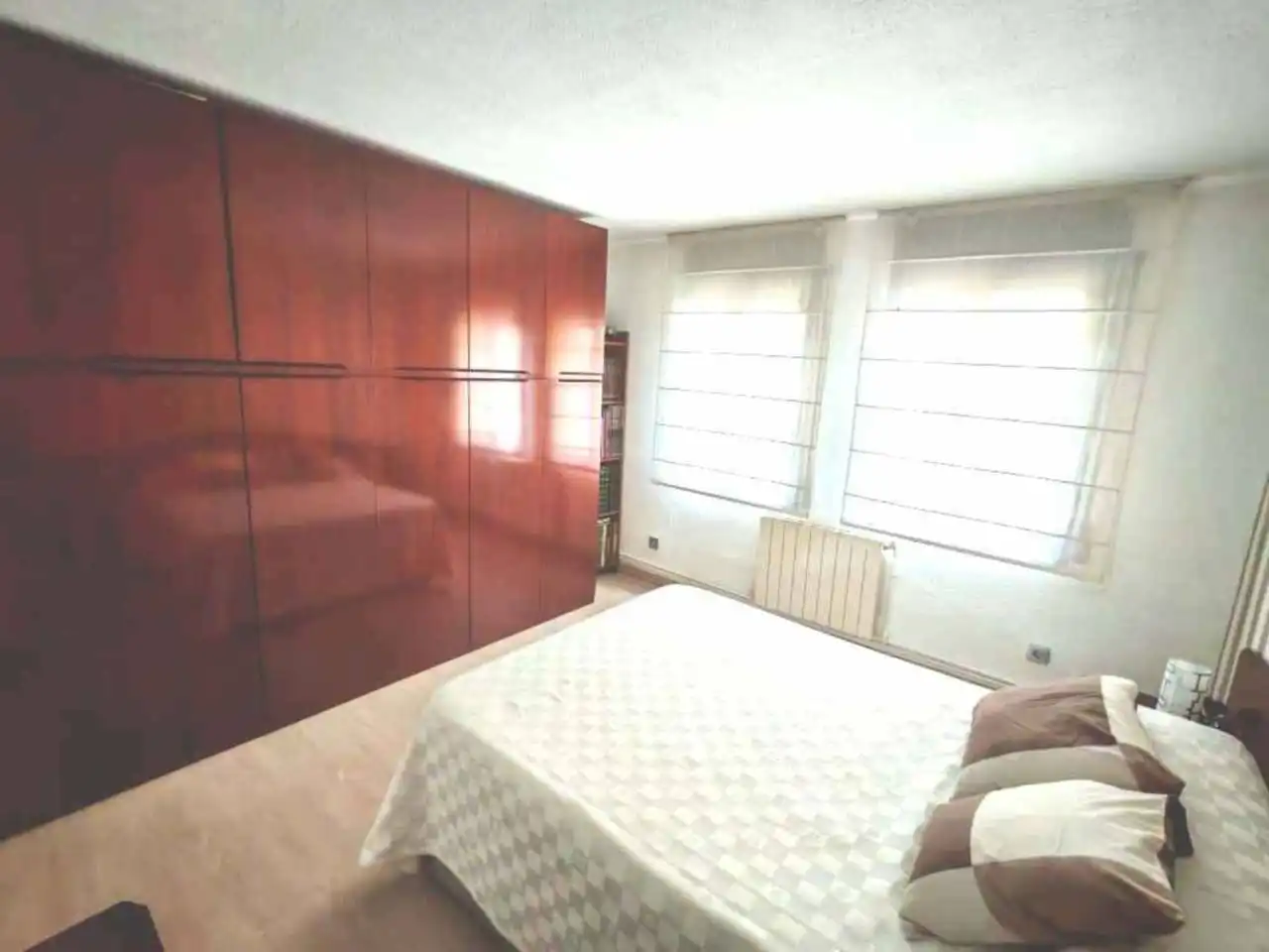 Schlafzimmer von Wohnung zum Verkauf in Badalona mit Klimaanlage, Heizung und Parkett