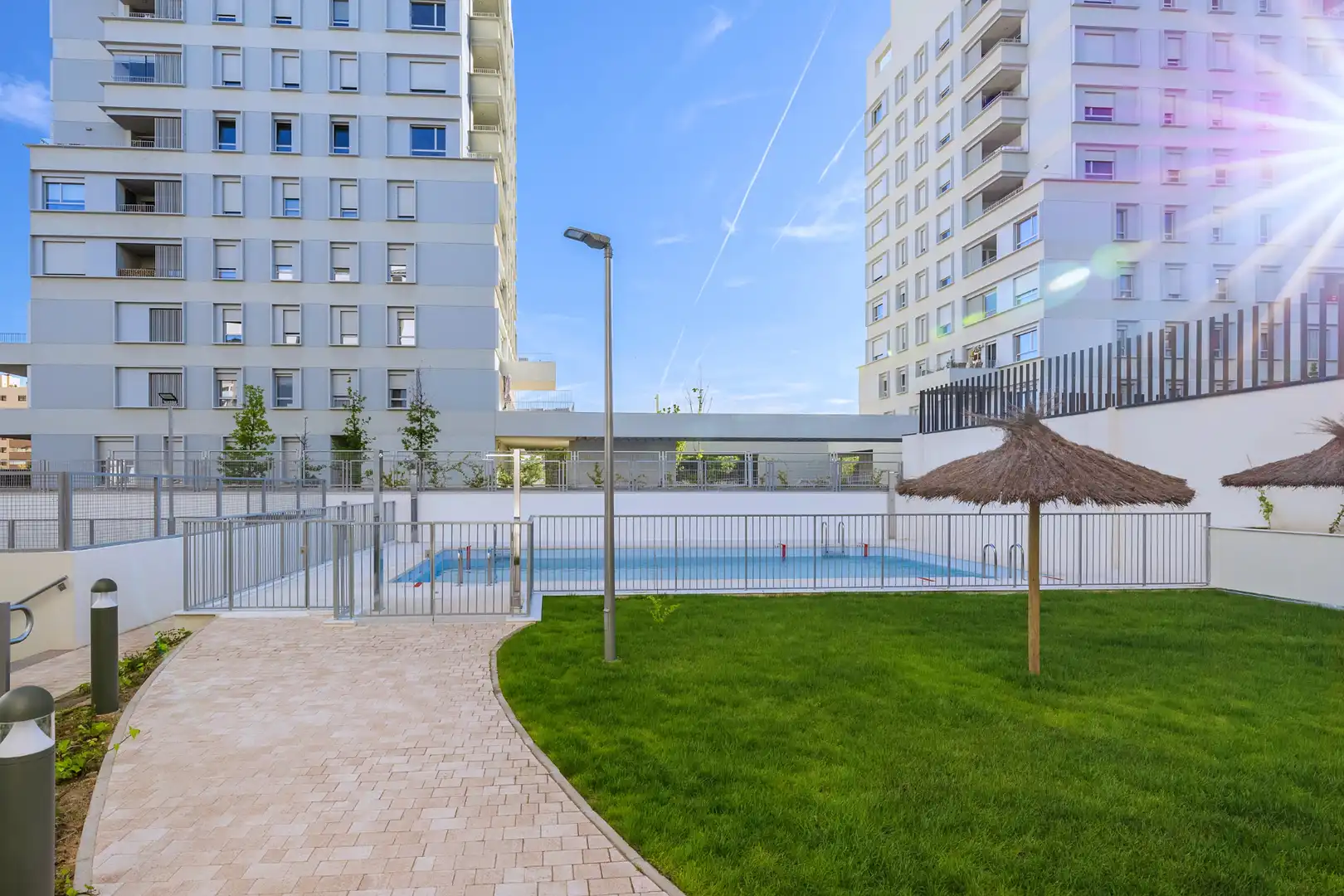 Piscina de Pis en venda en Madrid amb Aire condicionat, Terrassa i Traster