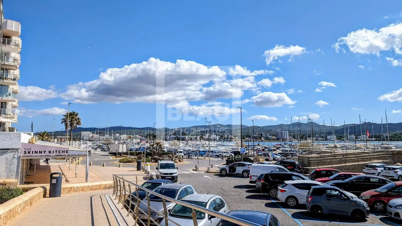Außenansicht von Geschaftsraum zur Miete in Sant Antoni de Portmany mit Klimaanlage, Terrasse und Möbliert