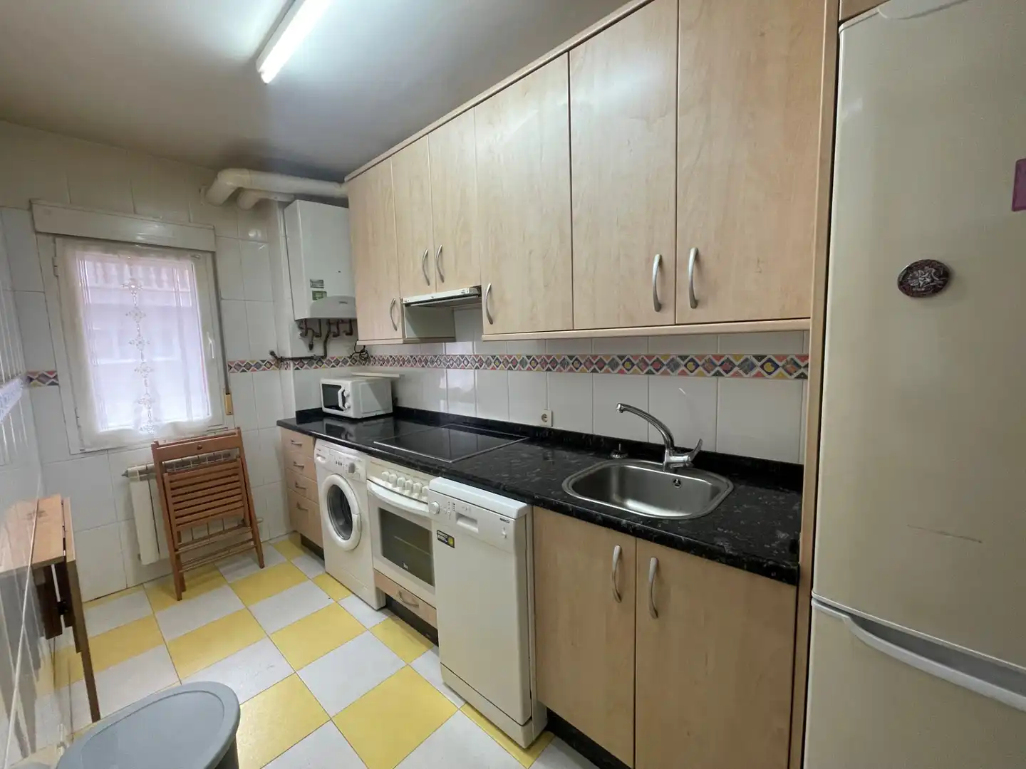 Kitchen of Apartments for rent in Villaquilambre  with Heating, Parquet flooring and Furnished
