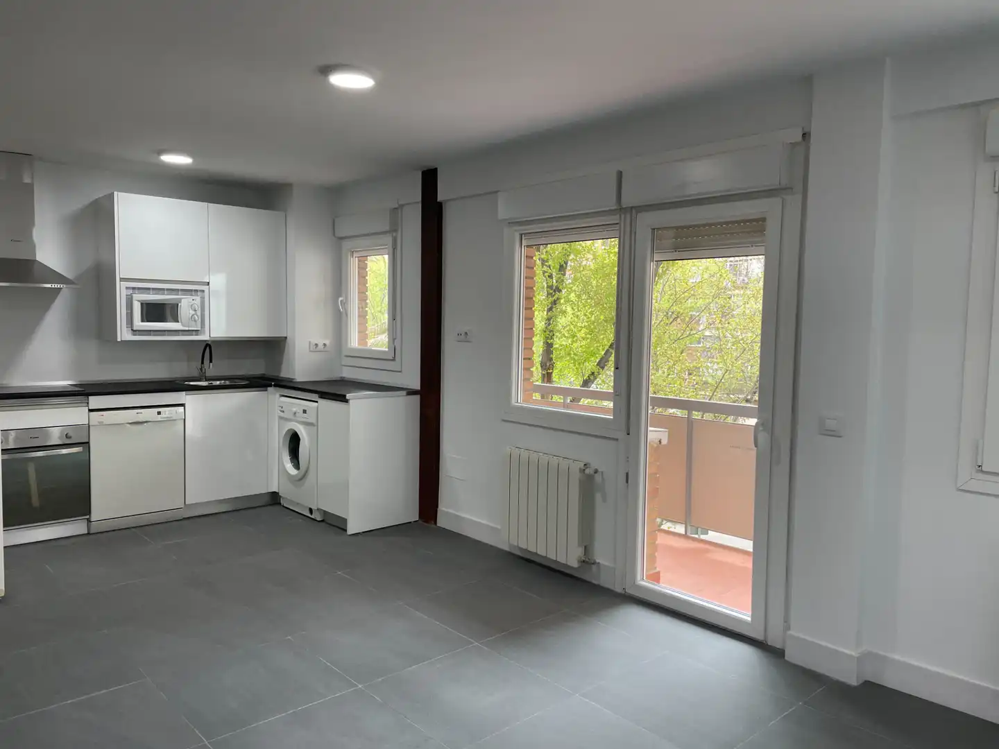Cocina de Piso en venta en Madrid con Calefacción, Terraza y Horno