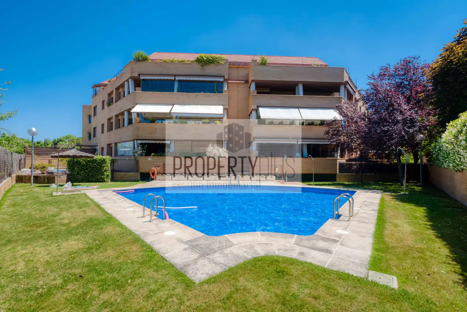Flat with pool for sale in Calle Castillo de Arévalo 15, imagen 4