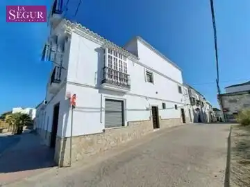 Casa amb terrassa en venda a Medina Sidonia, imagen 2
