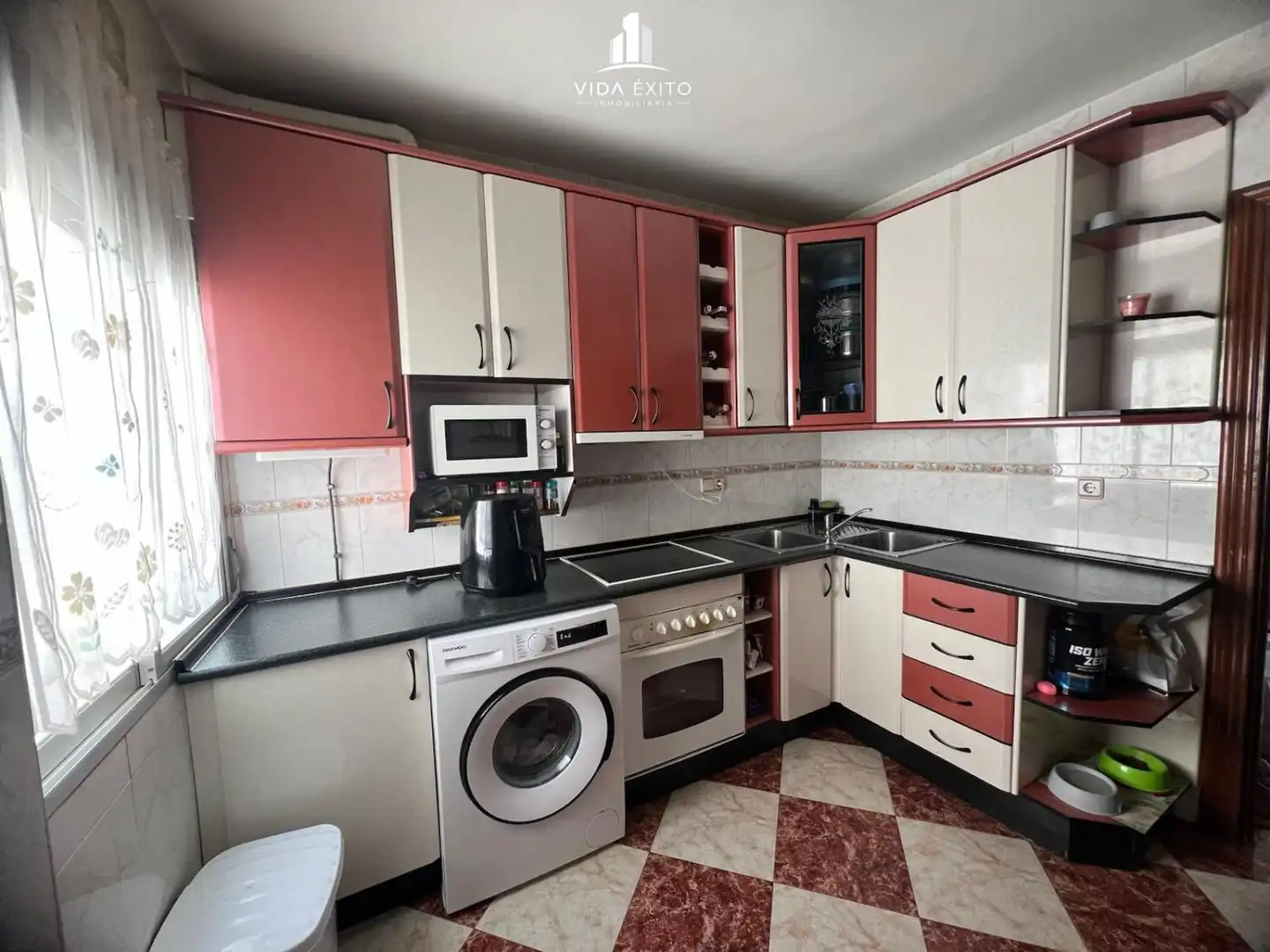 Cocina de Piso en venta en Martos con Aire acondicionado