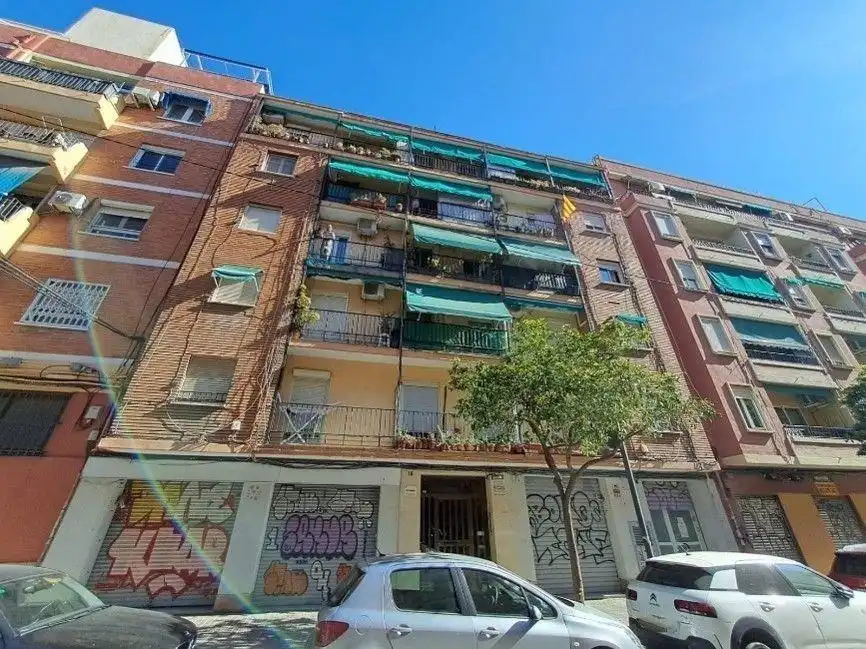 Vista exterior de Pis en venda en San Bartolomé de la Torre