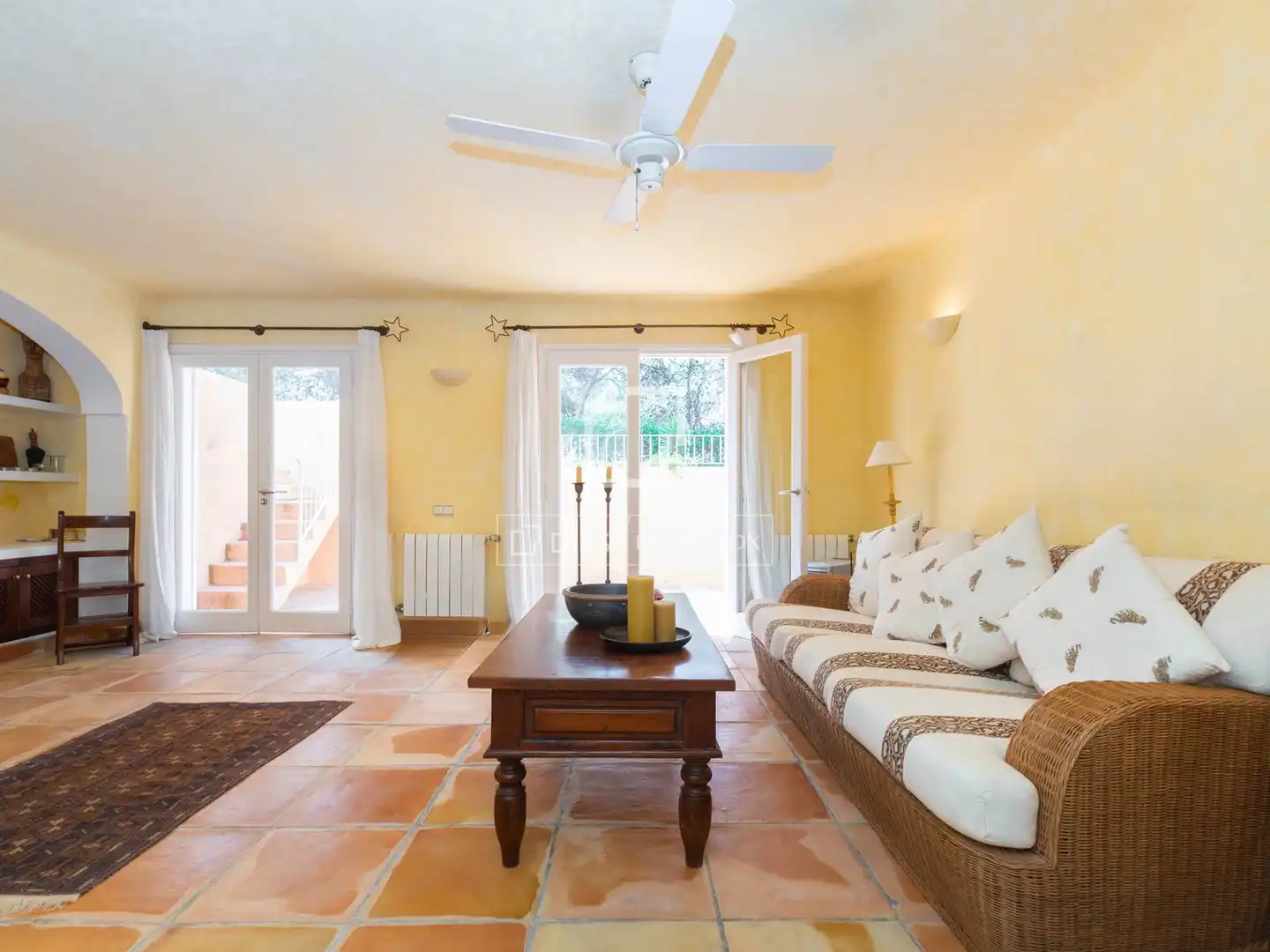Sala de estar de Casa o chalet en venta en Sant Josep de sa Talaia con Calefacción, Jardín privado y Terraza