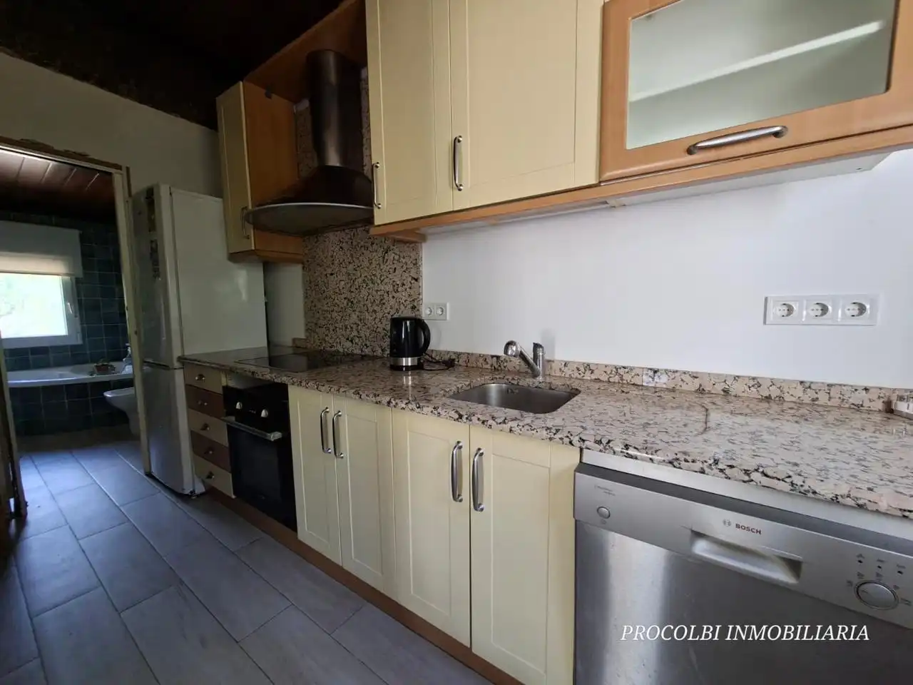 Cuina de Casa o xalet en venda en Uceda amb Aire condicionat, Jardí privat i Terrassa