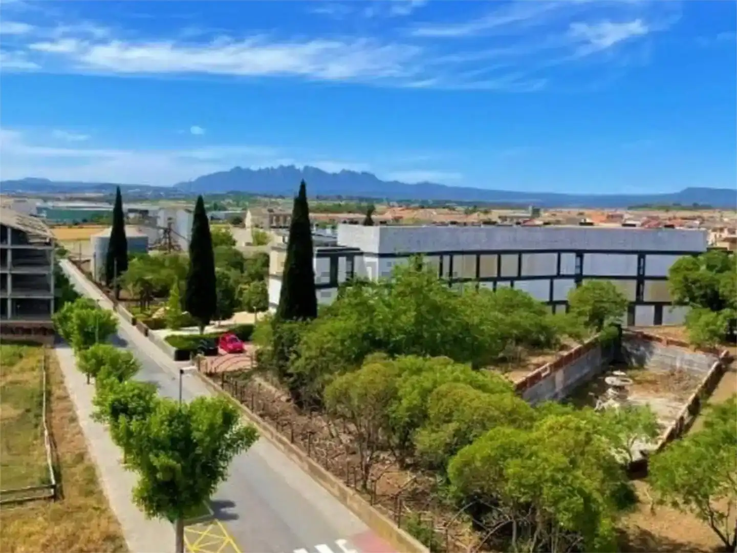 Vista exterior de Pis en venda en Santpedor amb Aire condicionat, Jardí privat i Traster