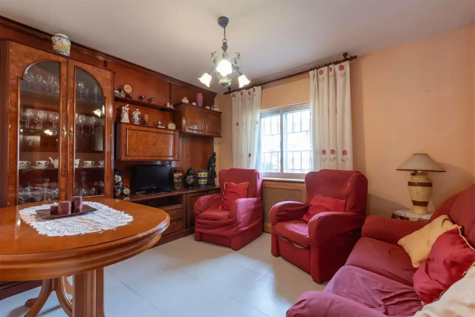 Sala d'estar de Casa adosada en venda en Galapagar amb Balcó