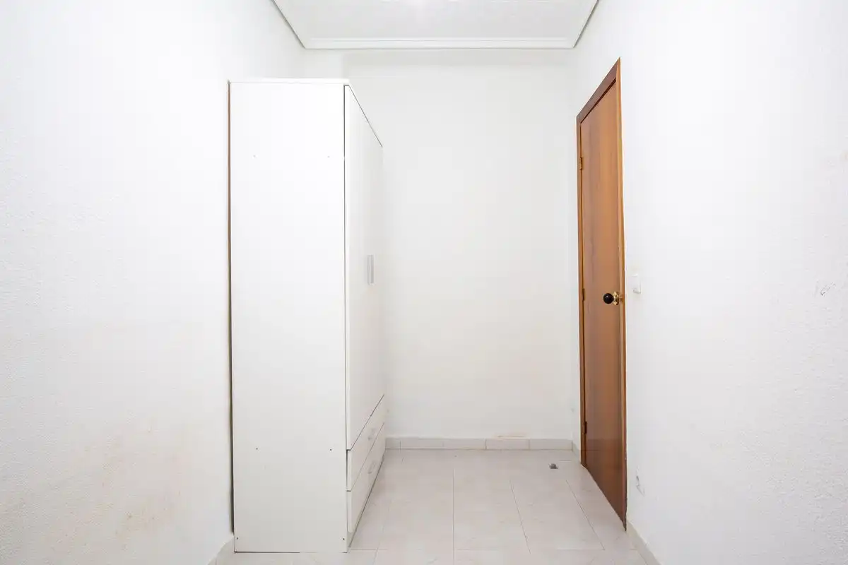 Erdgeschoss zum Verkauf in Sagunto / Sagunt mit Heizung, Terrasse und Abstellraum