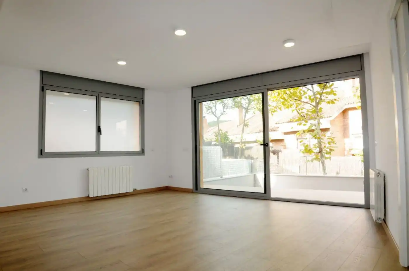 Wohnung zur Miete in Calle DE LA MARE DE DEU DE LA MERCE, Tiana