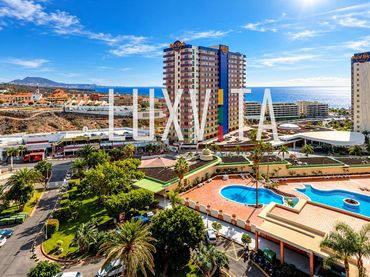 Apartment with pool for sale in Avenida Adeje 300 12