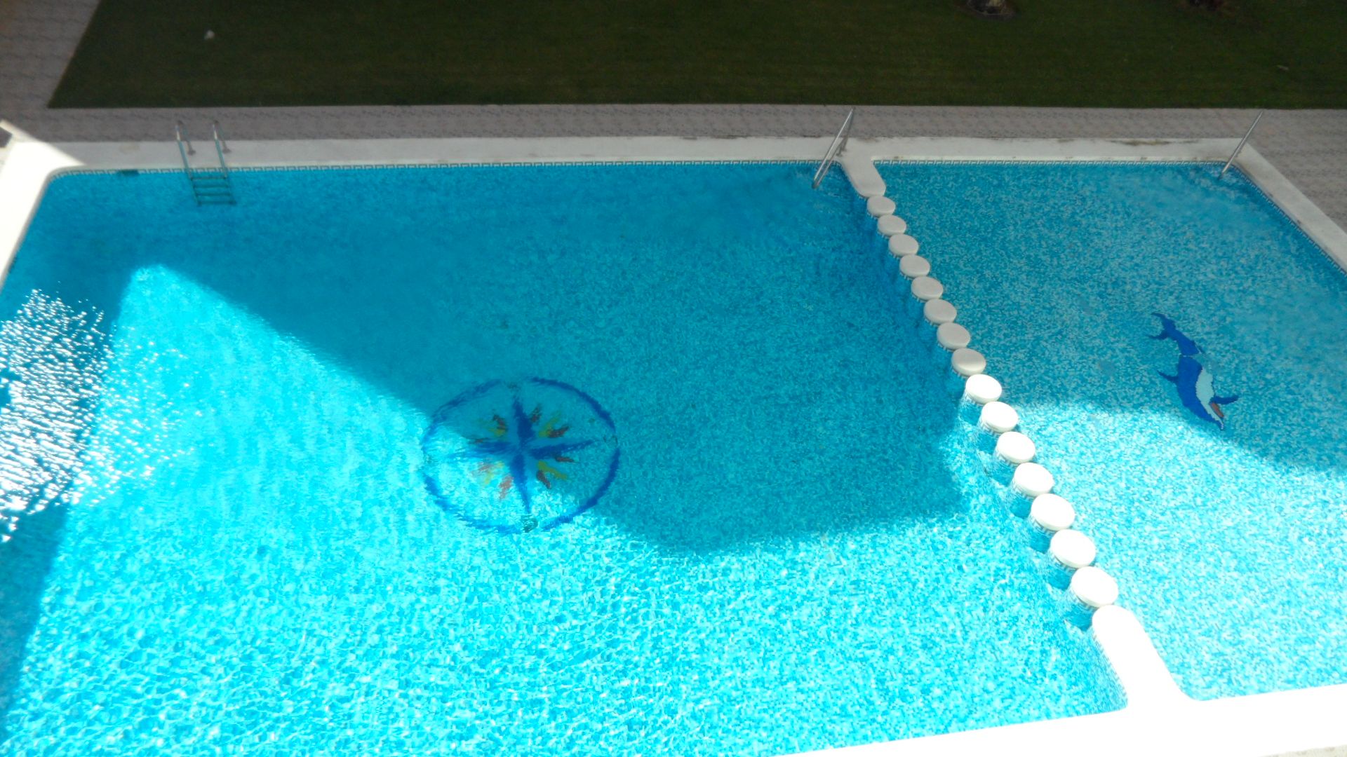 Piscina de Pis en venda en San Vicente del Raspeig / Sant Vicent del Raspeig amb Terrassa, Moblat i Forn