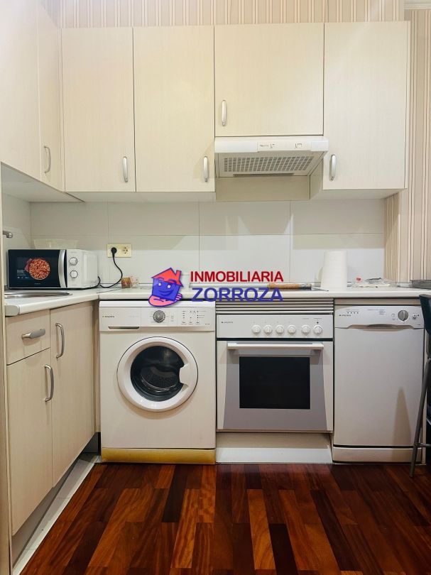 Cuina de Pis en venda en Bilbao  amb Calefacció i Traster