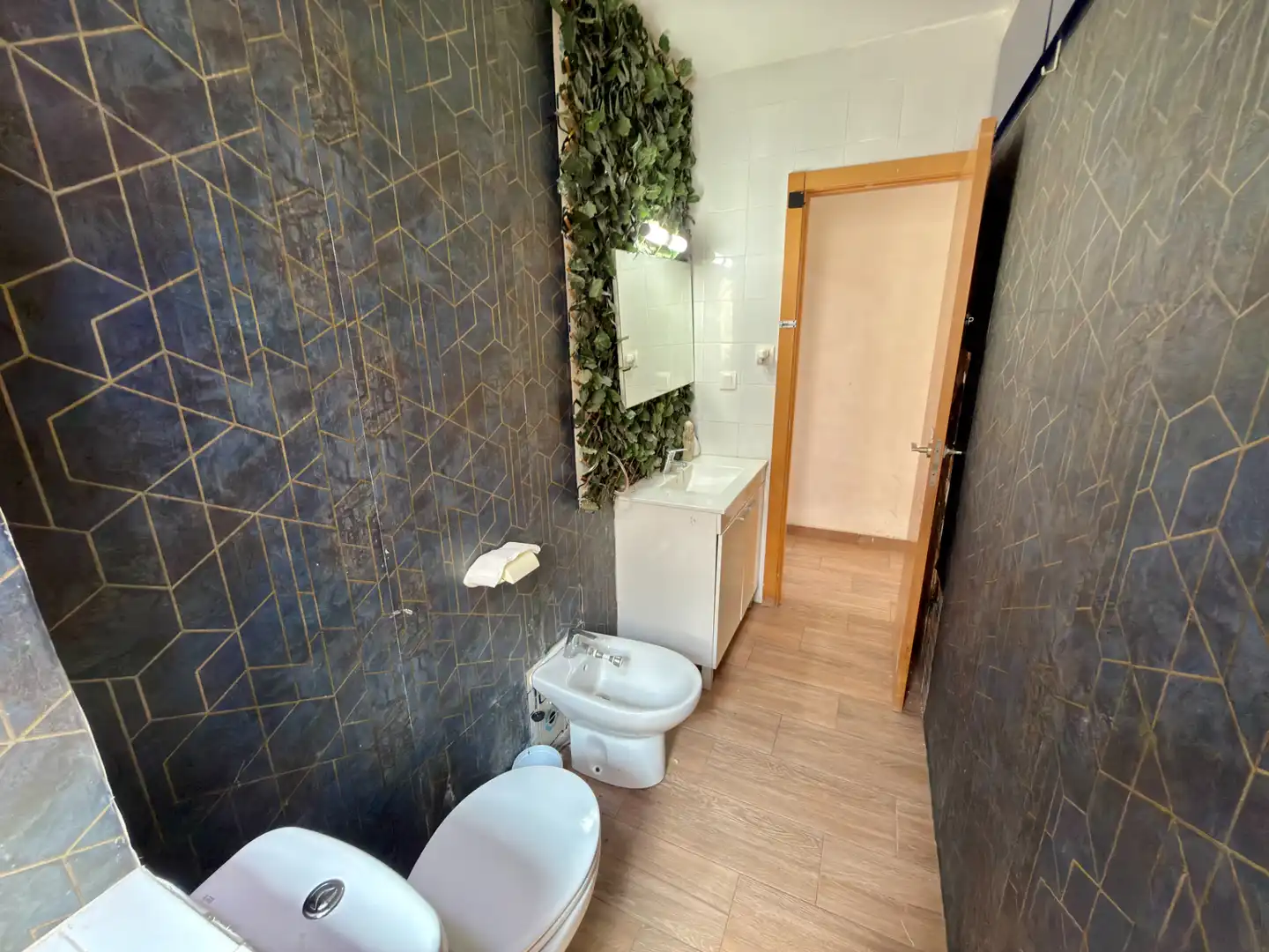 Baño de Piso en venta en Valencia con Aire acondicionado