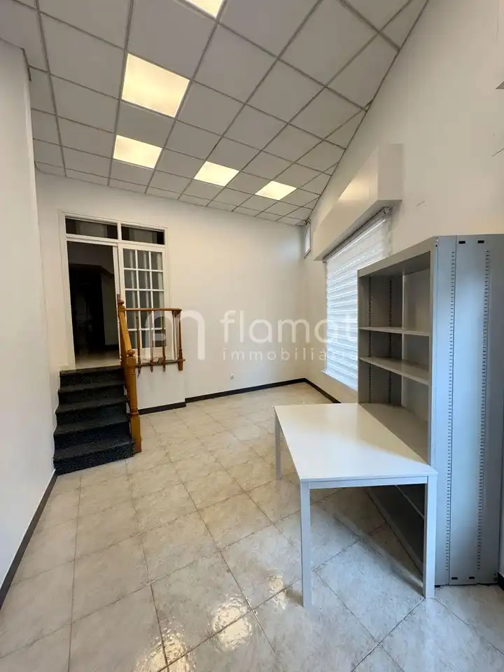 Geschaftsraum zur Miete in Travessia de la Salut, Centre