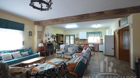 PLANTA BAJA EN VENTA CON PARCELA, LA MAGDALENA