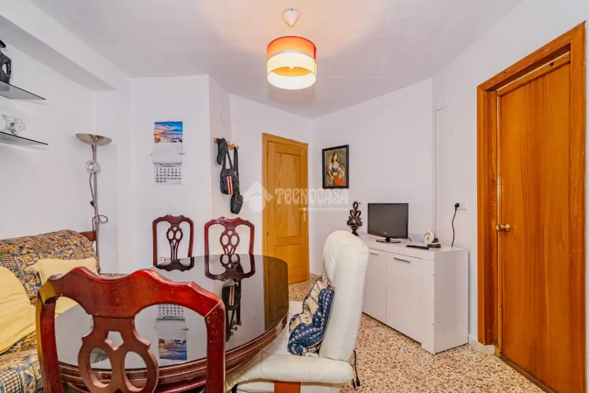 Sala d'estar de Casa adosada en venda en Loja amb Terrassa