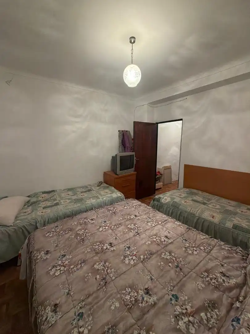 Dormitori de Casa o xalet en venda en El Coronil