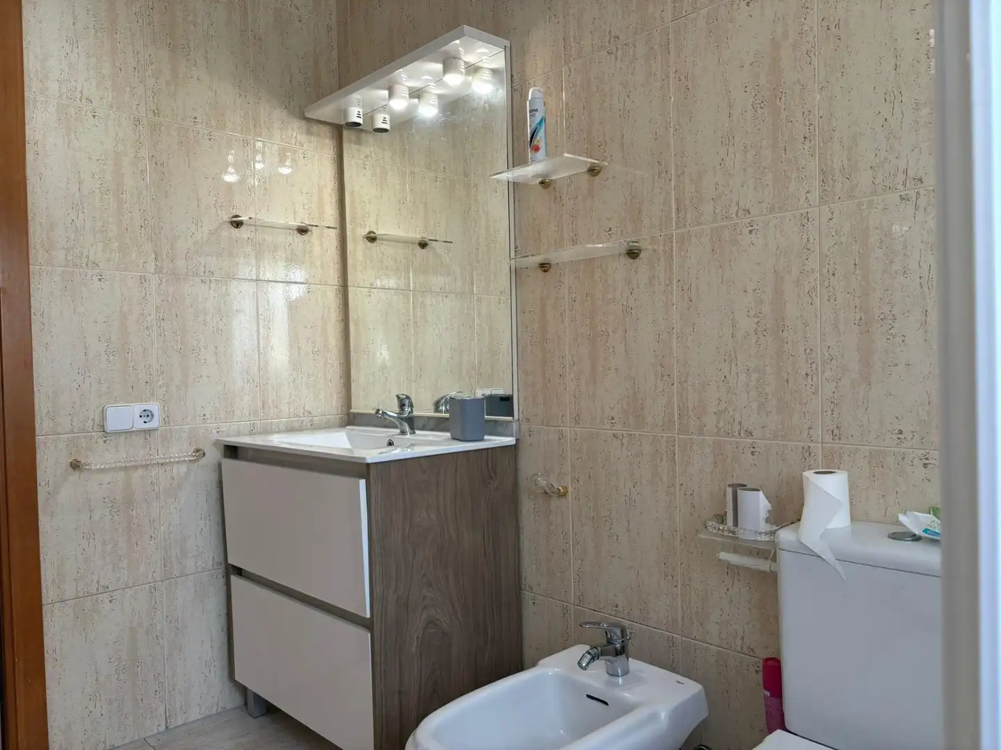 Badezimmer von Wohnung zum Verkauf in Granollers mit Klimaanlage, Heizung und Möbliert
