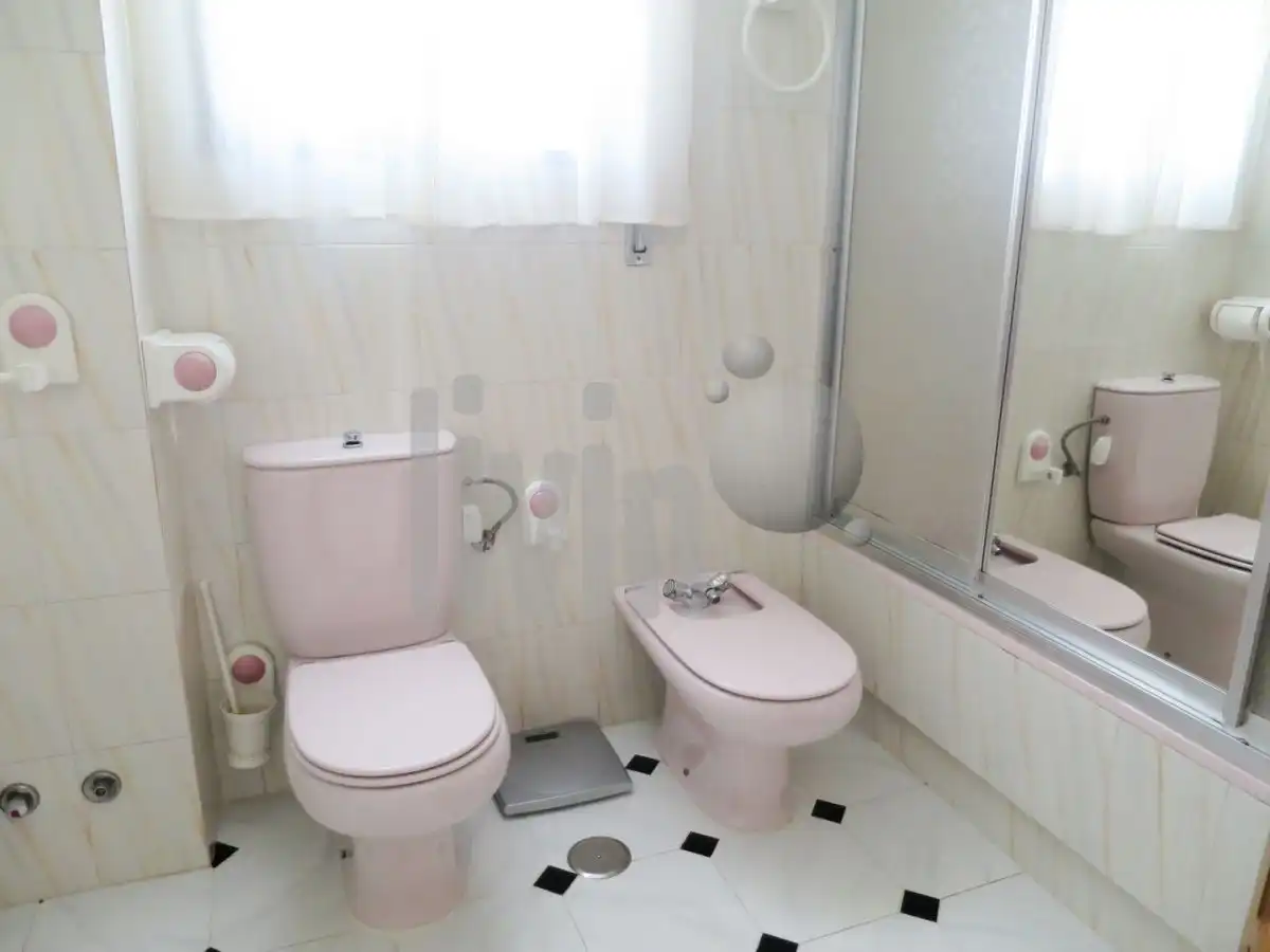 Bany de Casa o xalet en venda en Jaén