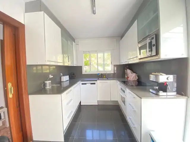 Cocina de Casa o chalet en venta en Vallirana con Calefacción, Jardín privado y Terraza