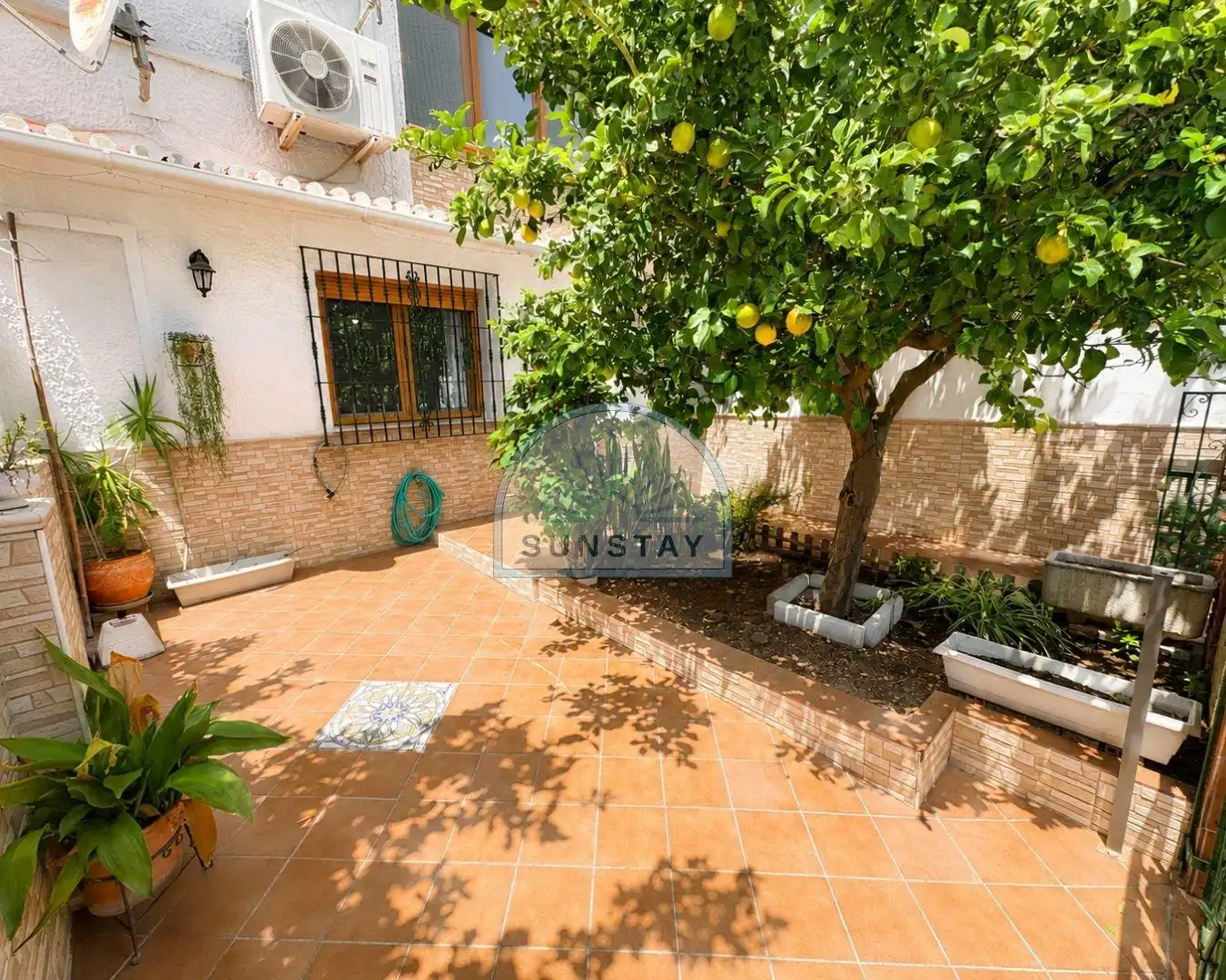 Terrasse von Haus oder Chalet zur Miete in Benalmádena mit Klimaanlage, Terrasse und Abstellraum