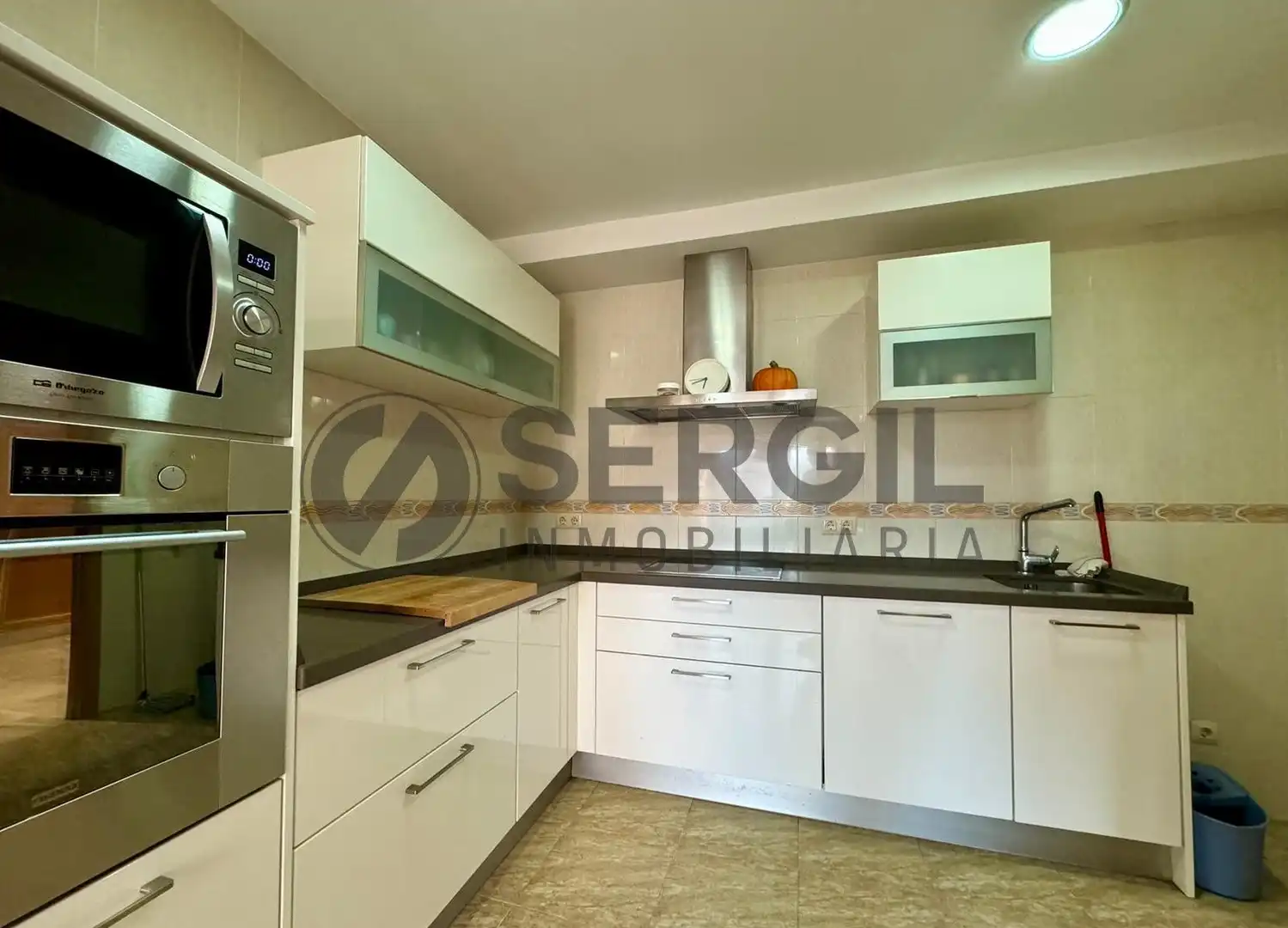 Cocina de Casa o chalet en venta en Encinillas con Calefacción, Jardín privado y Terraza