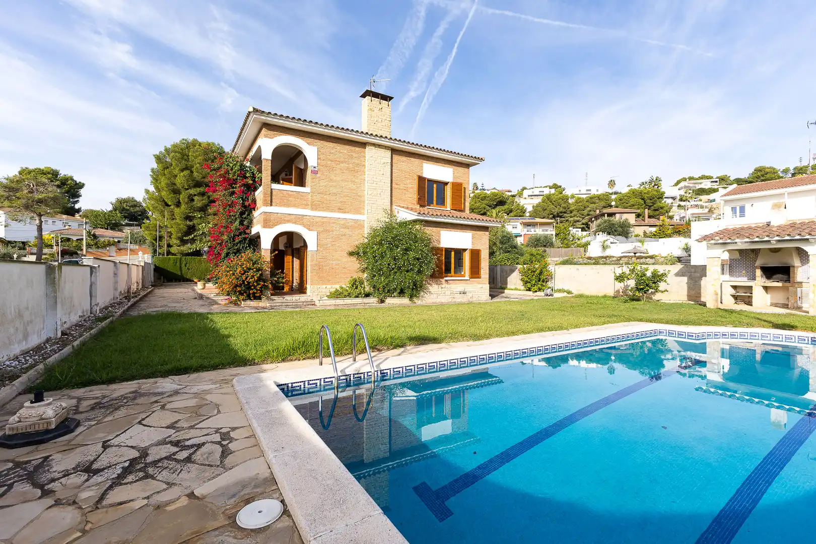Piscina de Casa o xalet en venda en El Vendrell amb Aire condicionat, Calefacció i Jardí privat