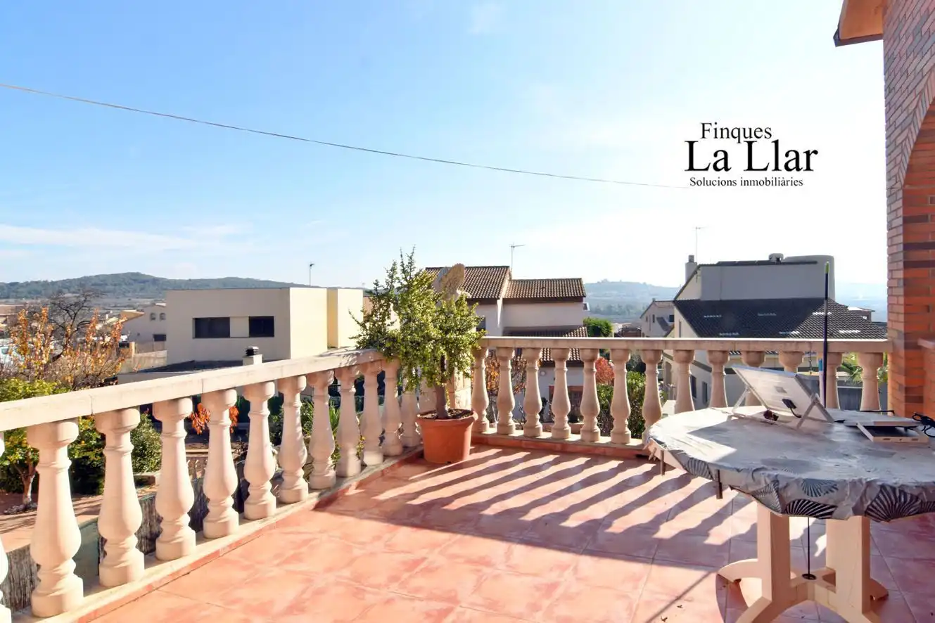 Casa o xalet en venda a MARTI I POL, Rodonyà